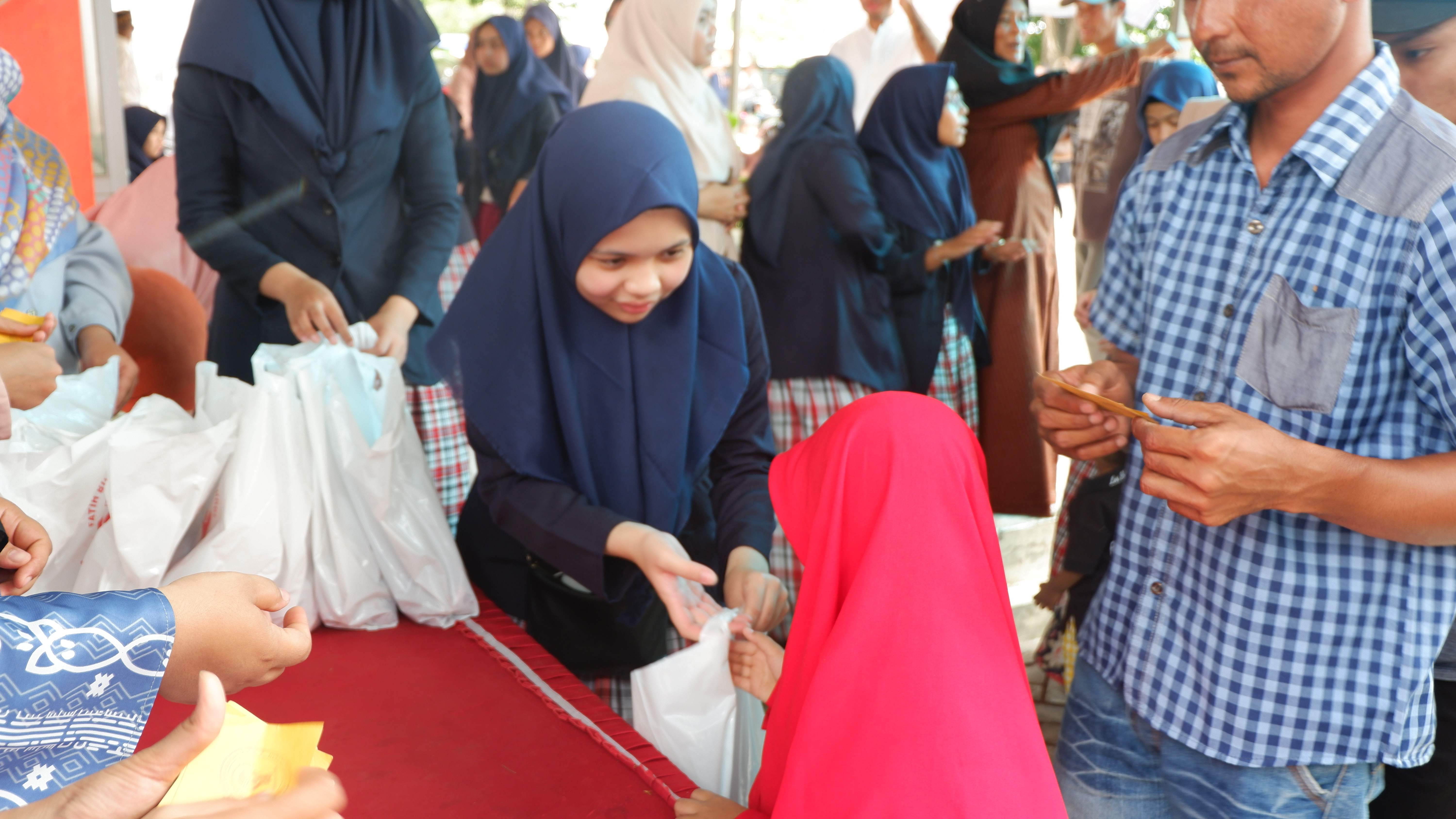 Pemotongan dan Pembagian Daging Qurban 1440H